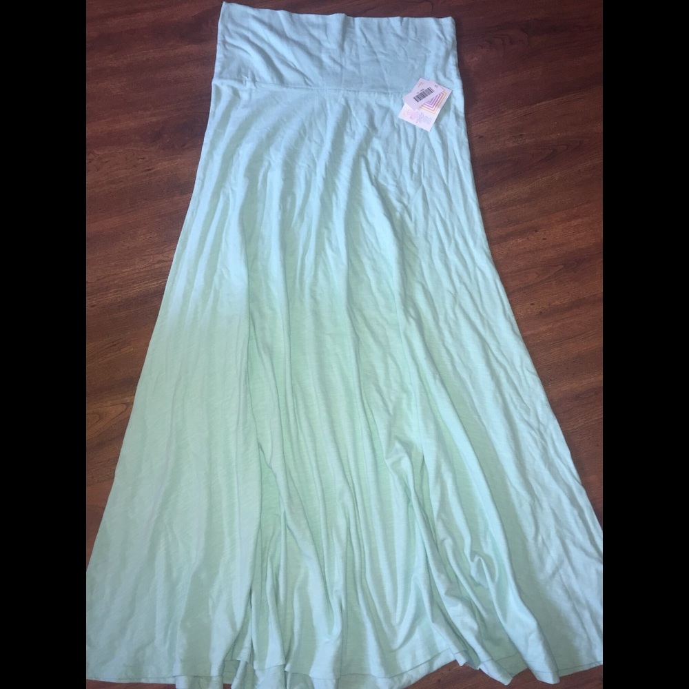 Xl maxi skirt brand new with tags teal color